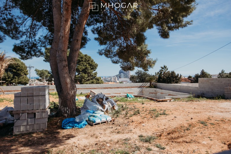 Calpe- Parcela con vista preciosa al Peñon de Ifach en venta